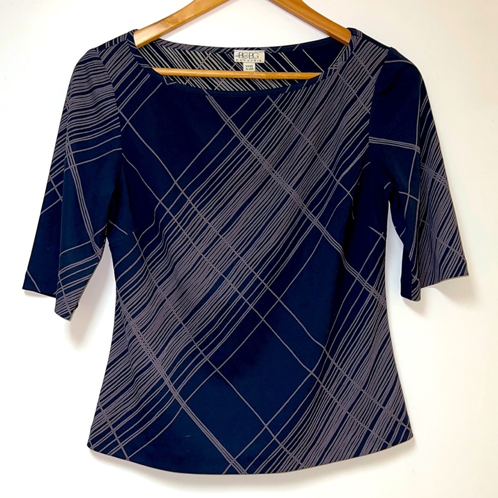 💥TOPS SALE💥 BCBG MAXAZRIA BLOUSE IN NAVY BLUE WITH DARK SILVER